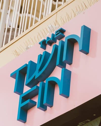 더 트윈 핀 The Twin Fin 대표 이미지